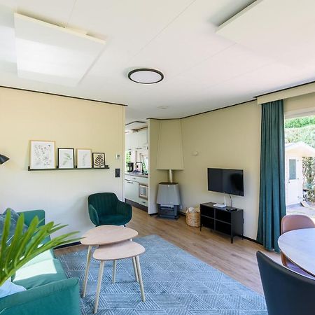 Gezellig Chalet Aan De Veluwse Bosrand Putten Kültér fotó