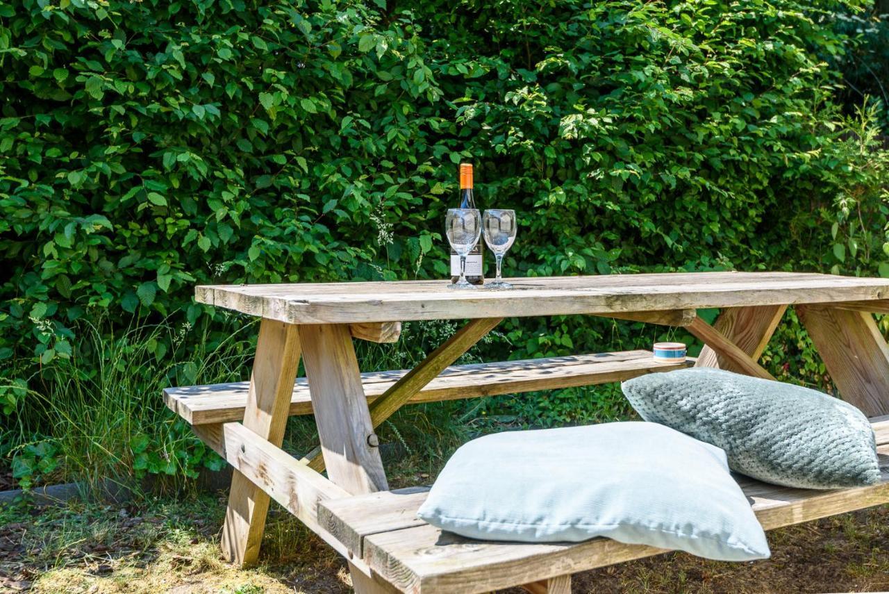 Gezellig Chalet Aan De Veluwse Bosrand Putten Kültér fotó